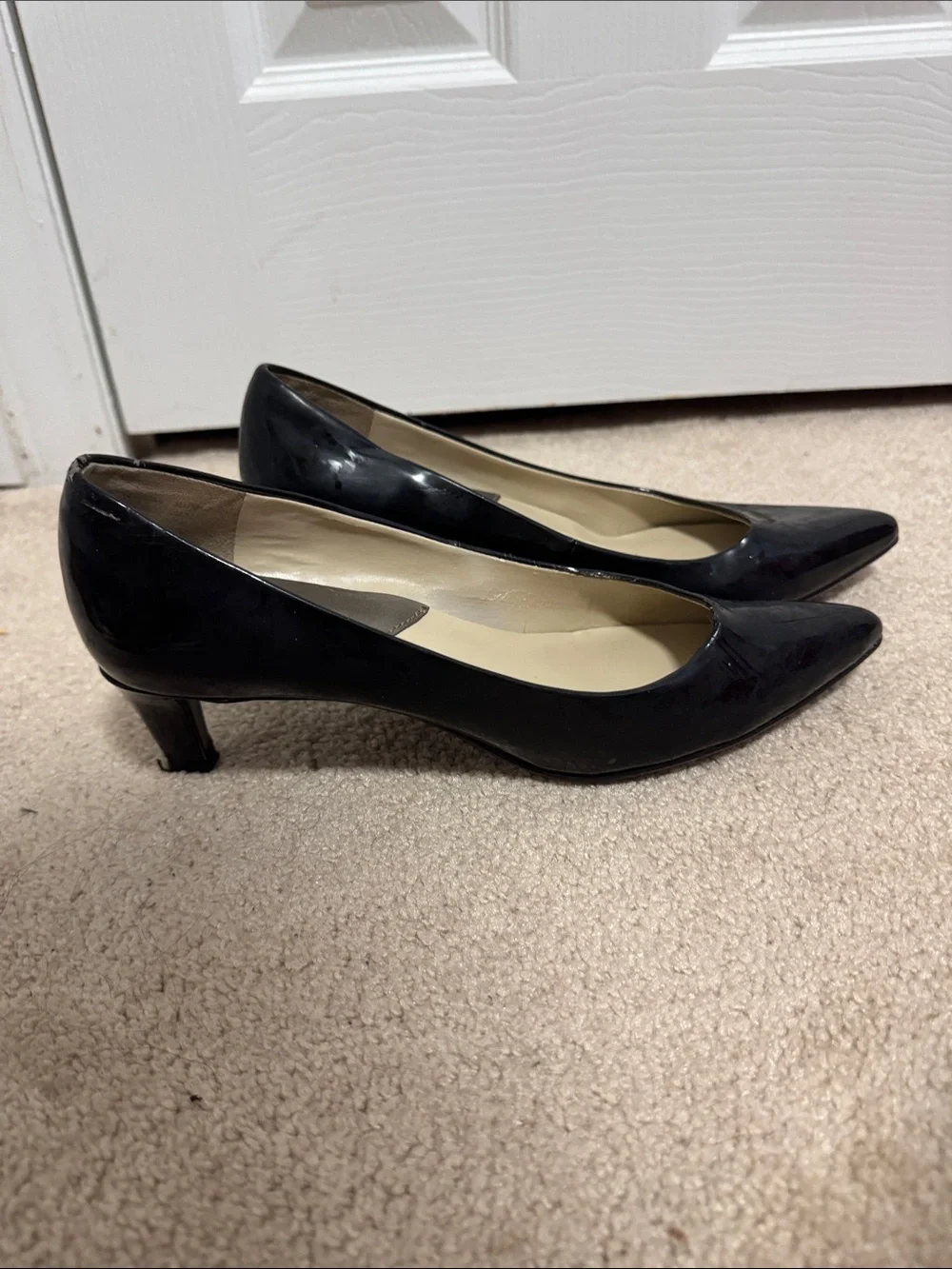 George Black Patent Pointed-Toe Mid Kitten Heel Pumps